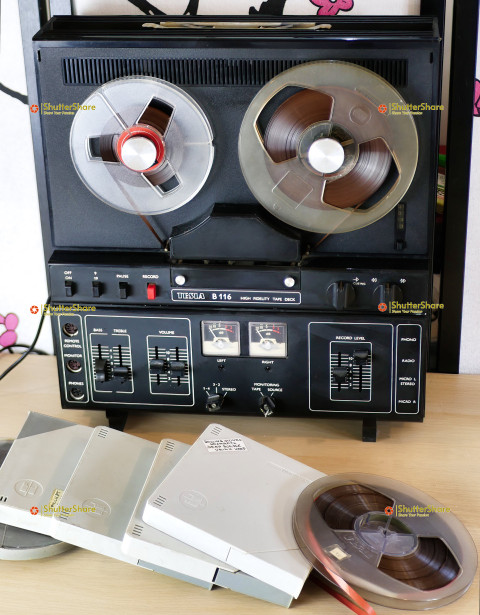 Vintage Tesla B116 Tape Recorder with Extra Reels